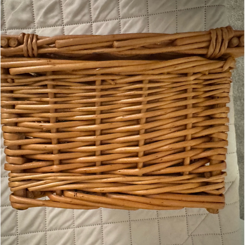 Wicker basket with handle, 10 x 6 1/2 - Picture 11 of 16